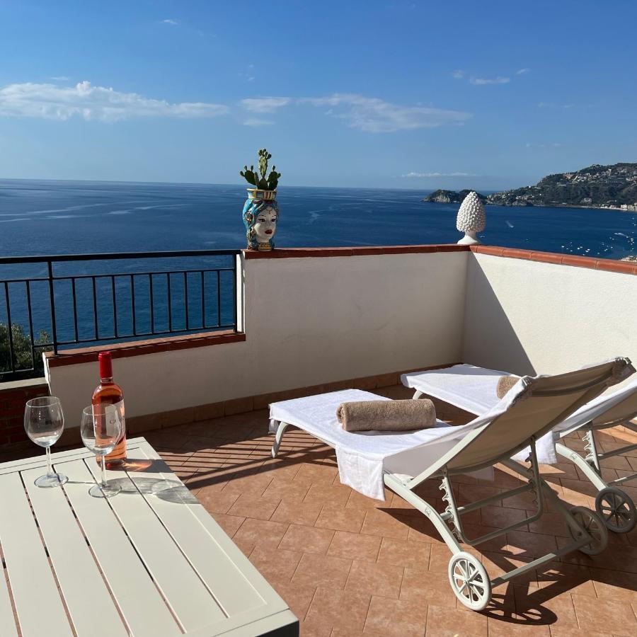 Apartment La Baia Delle Sirene Luxury Letojanni